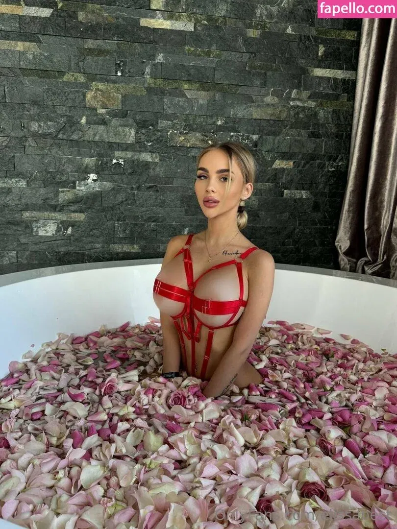 Elissabest Onlyfans Photo Gallery 