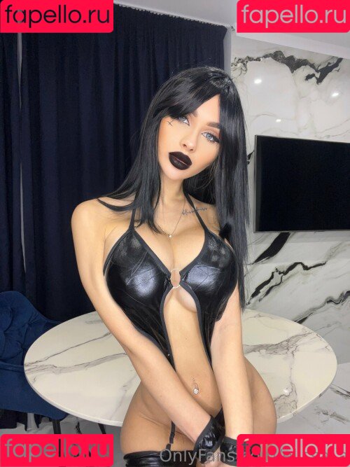 Elissabest Onlyfans Photo Gallery 