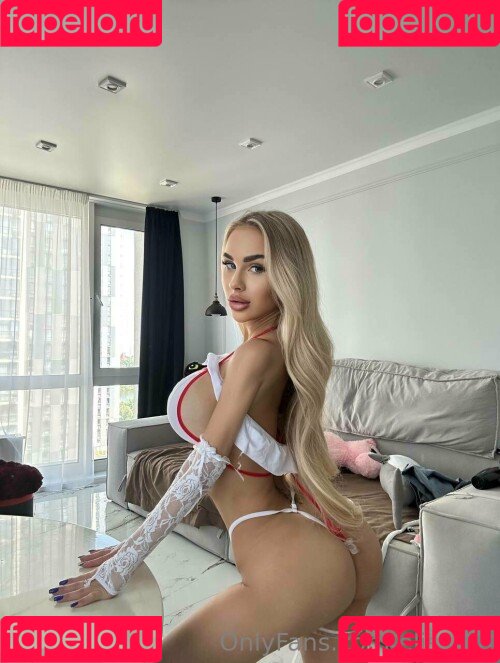 Elissabest Onlyfans Photo Gallery 