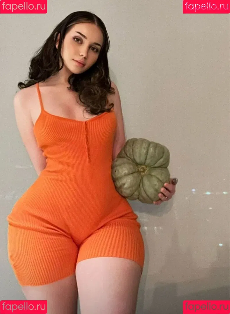 Tayler Hills Onlyfans Photo Gallery 