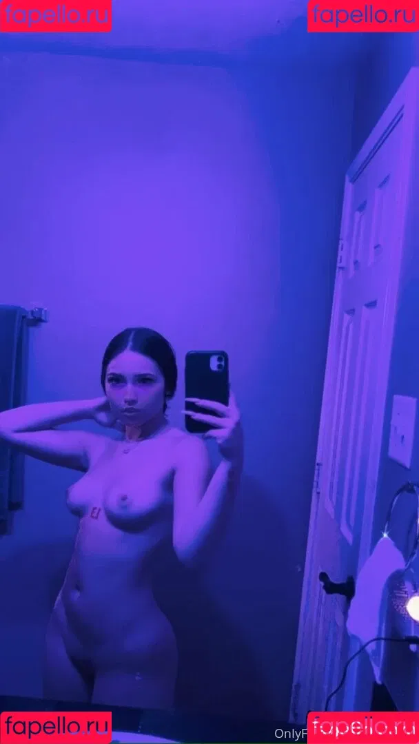 Tayler Hills Onlyfans Photo Gallery 