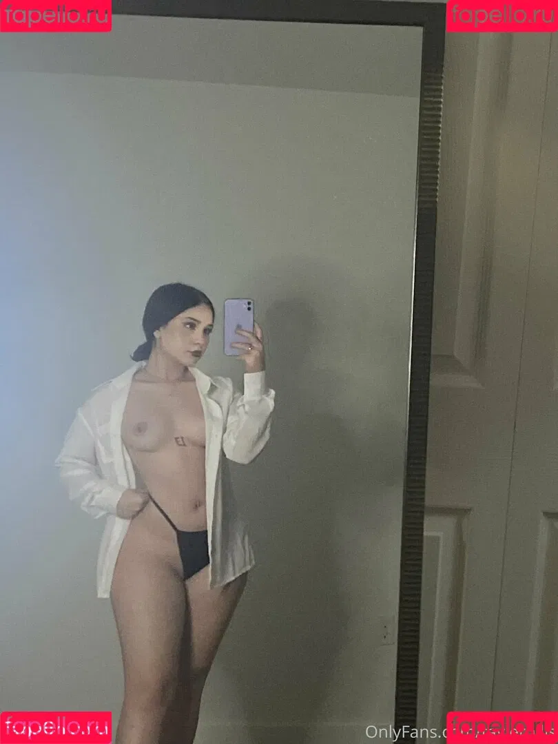Tayler Hills Onlyfans Photo Gallery 