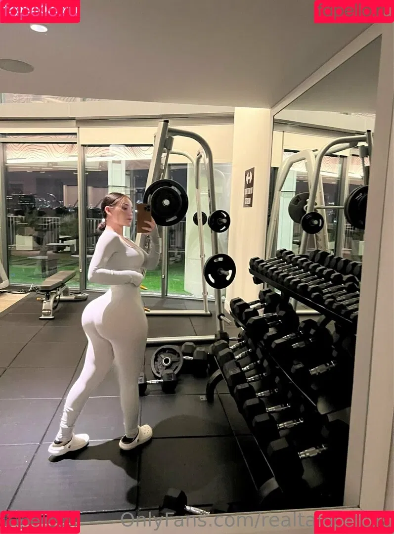 Tayler Hills Onlyfans Photo Gallery 