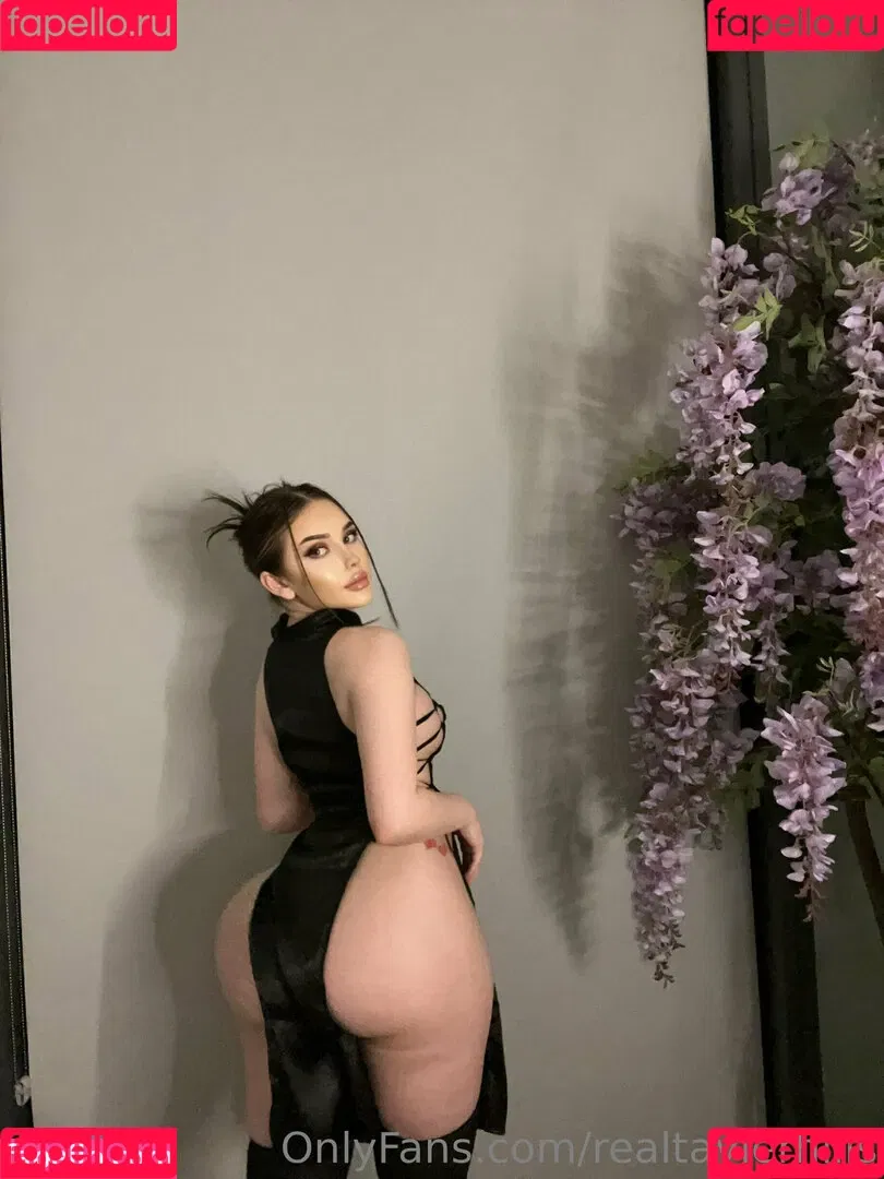 Tayler Hills Onlyfans Photo Gallery 