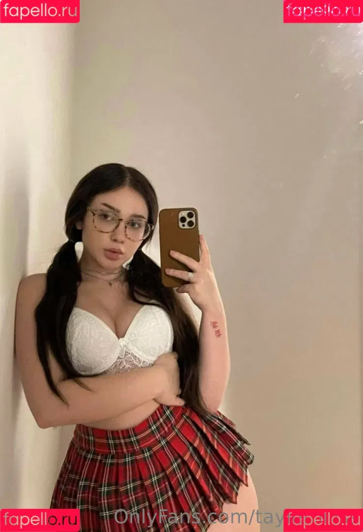 Tayler Hills Onlyfans Photo Gallery 