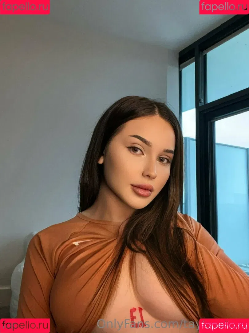 Tayler Hills Onlyfans Photo Gallery 