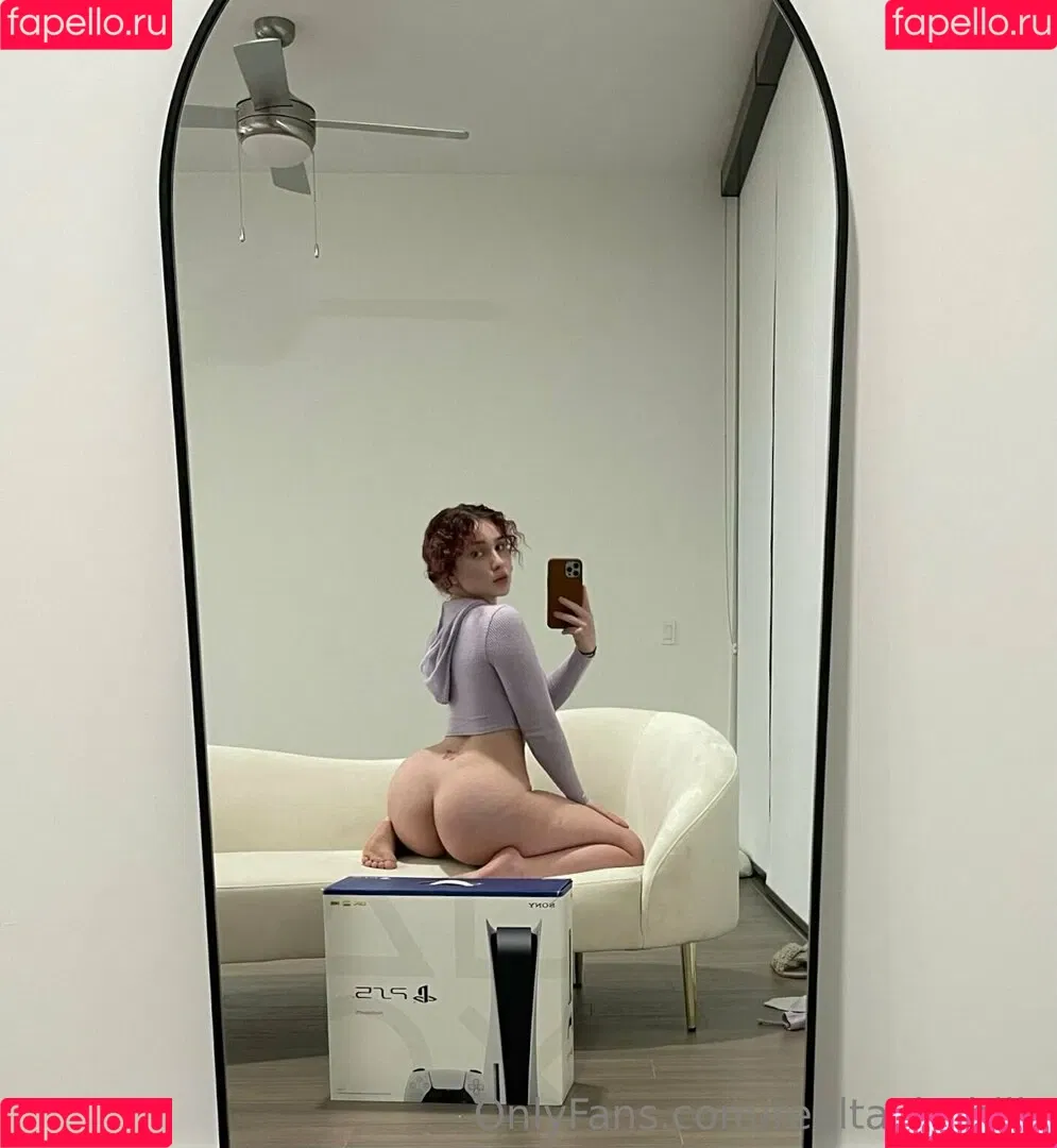 Tayler Hills Onlyfans Photo Gallery 