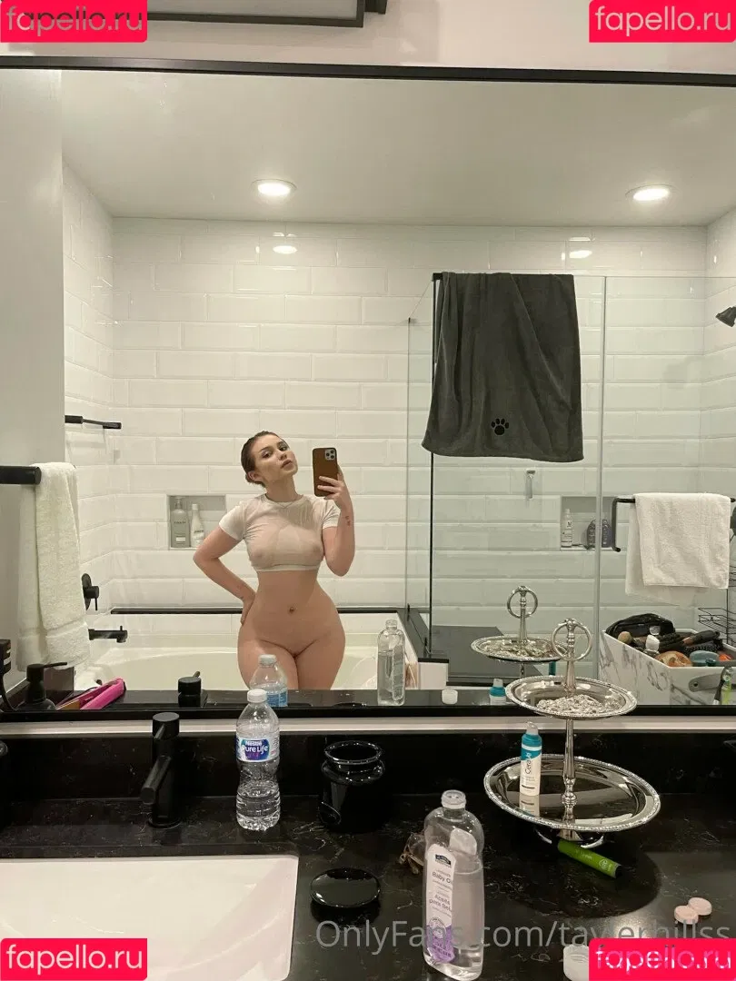 Tayler Hills Onlyfans Photo Gallery 