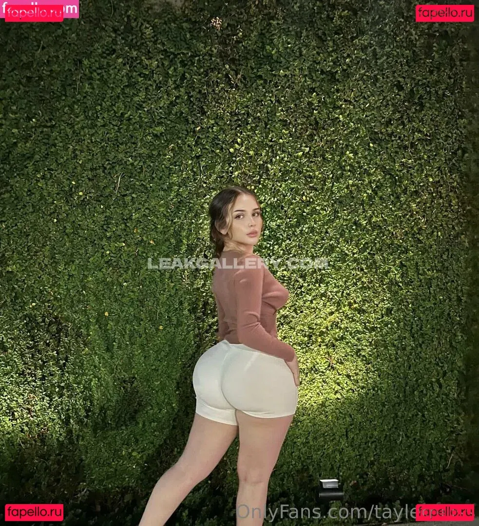 Tayler Hills Onlyfans Photo Gallery 