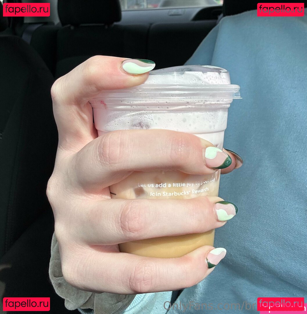 briabigfeet Onlyfans Photo Gallery 