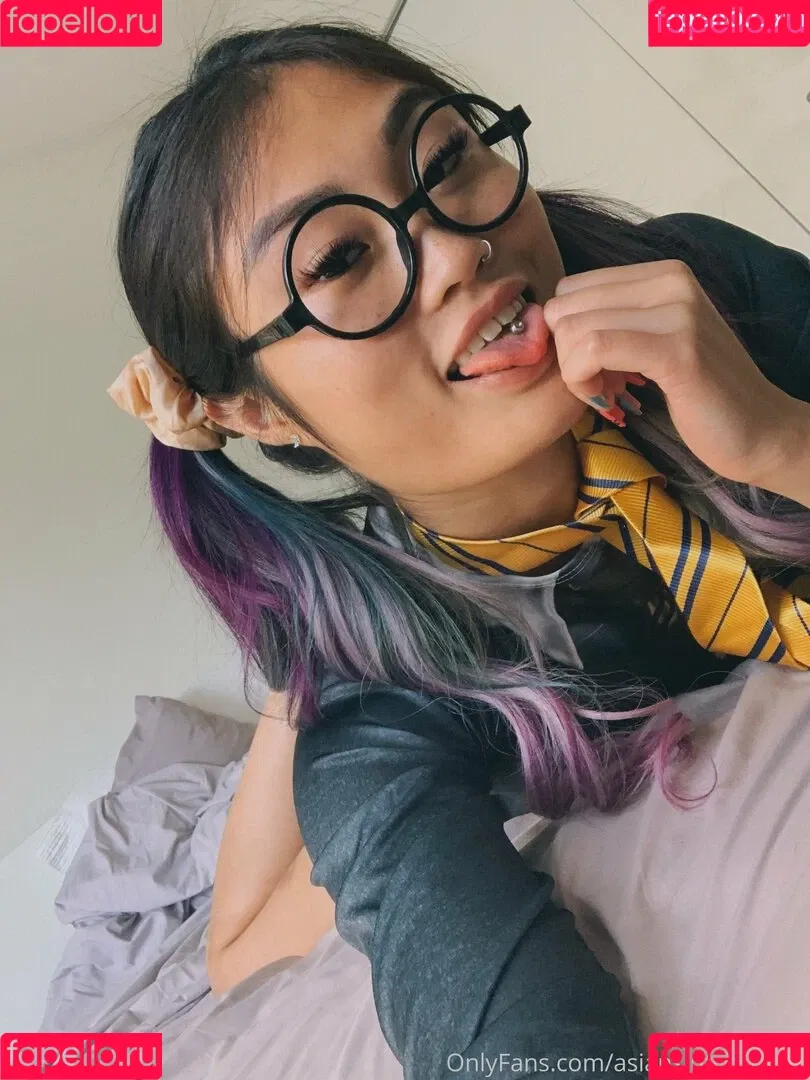 lolatessacosplays Onlyfans Photo Gallery 