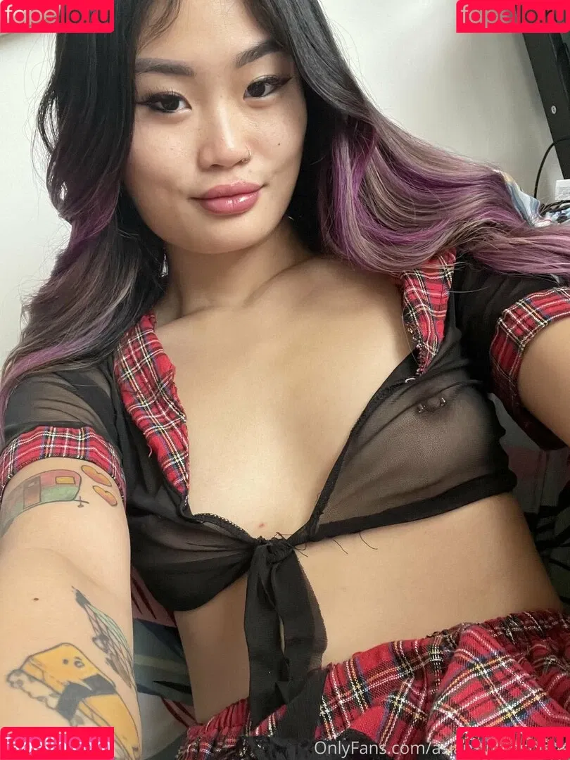 lolatessacosplays Onlyfans Photo Gallery 