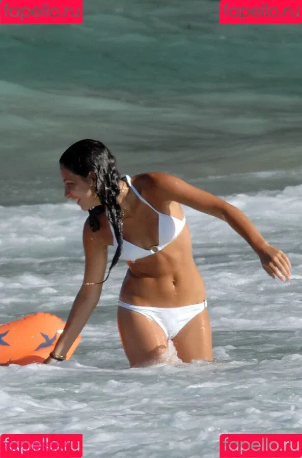 Maria Francisca Perello Onlyfans Photo Gallery 