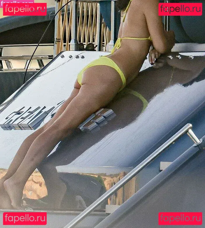 Maria Francisca Perello Onlyfans Photo Gallery 