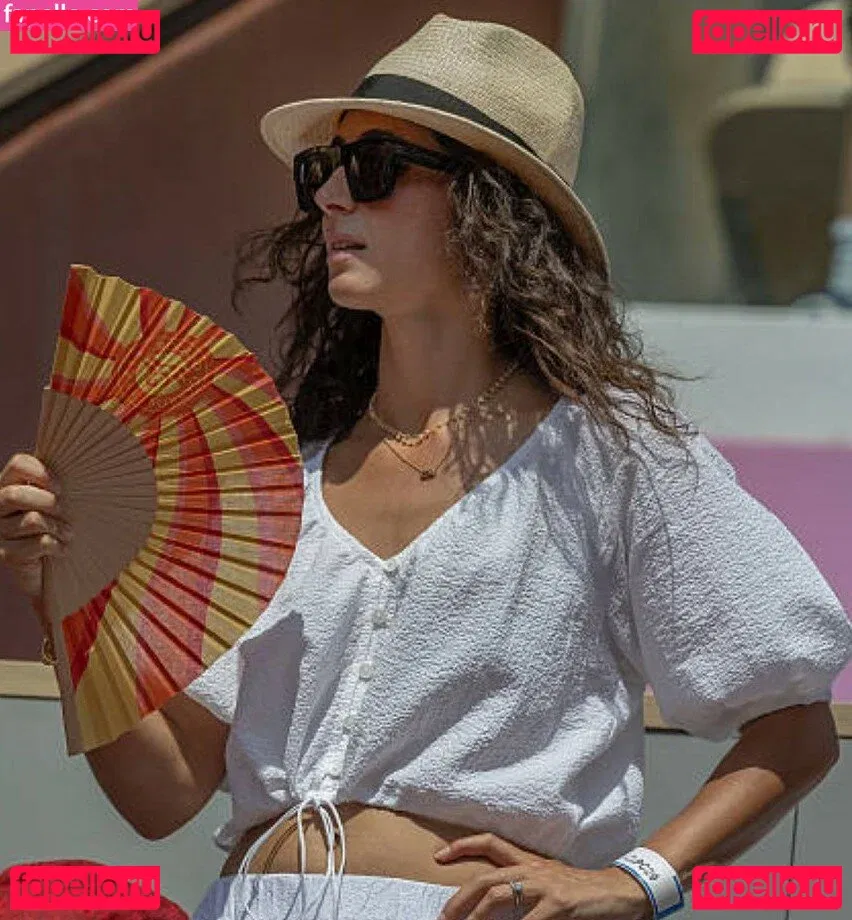 Maria Francisca Perello Onlyfans Photo Gallery 