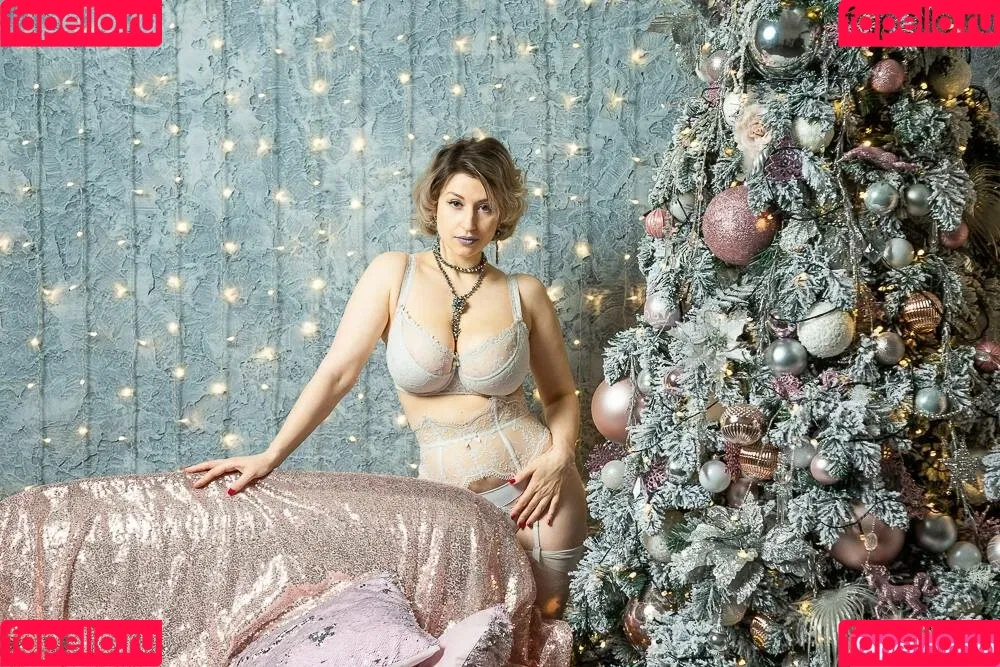 Kitty Orlova Onlyfans Photo Gallery 