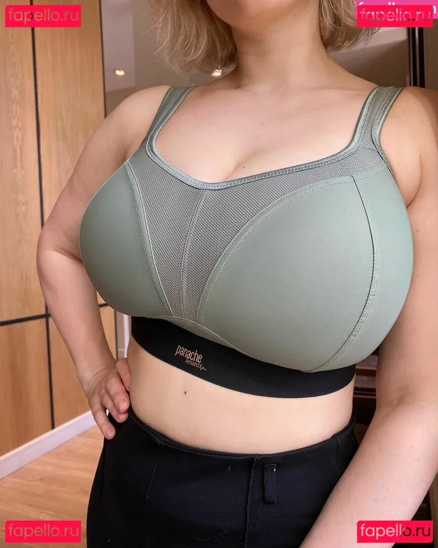 Kitty Orlova Onlyfans Photo Gallery 