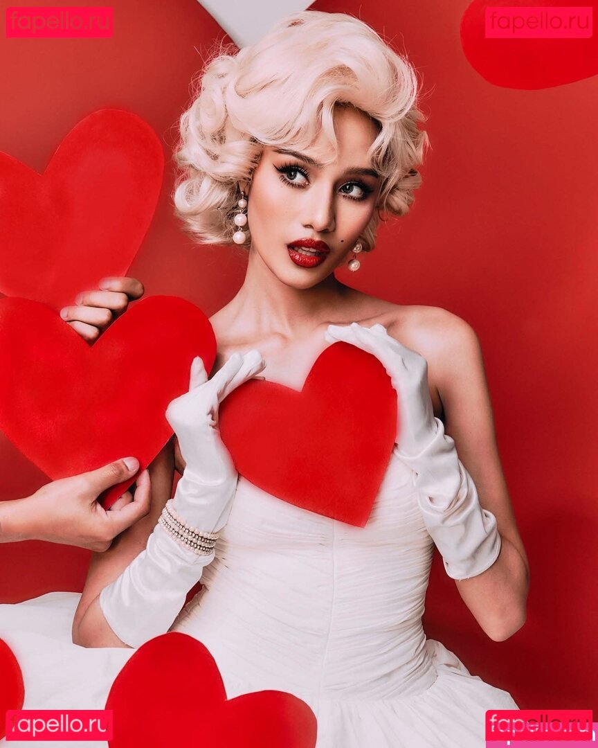 Opal Suchata / suchaaata Onlyfans Photo Gallery 