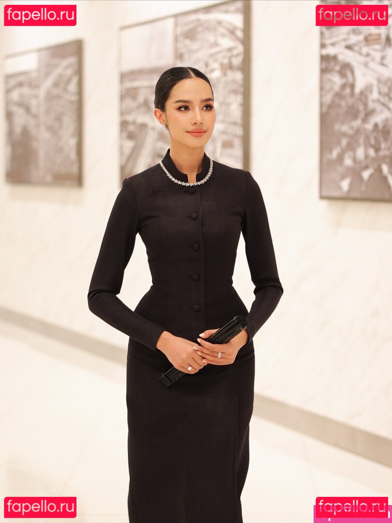 Opal Suchata / suchaaata Onlyfans Photo Gallery 