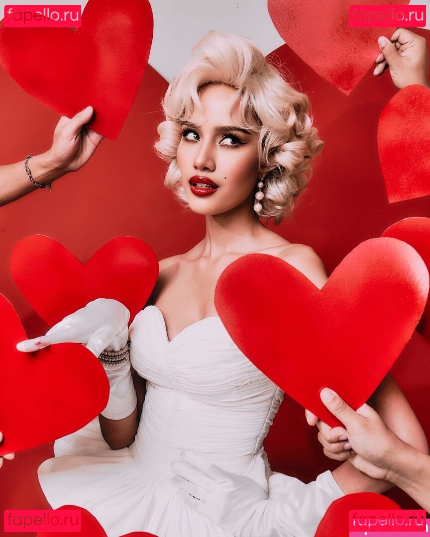 Opal Suchata / suchaaata Onlyfans Photo Gallery 