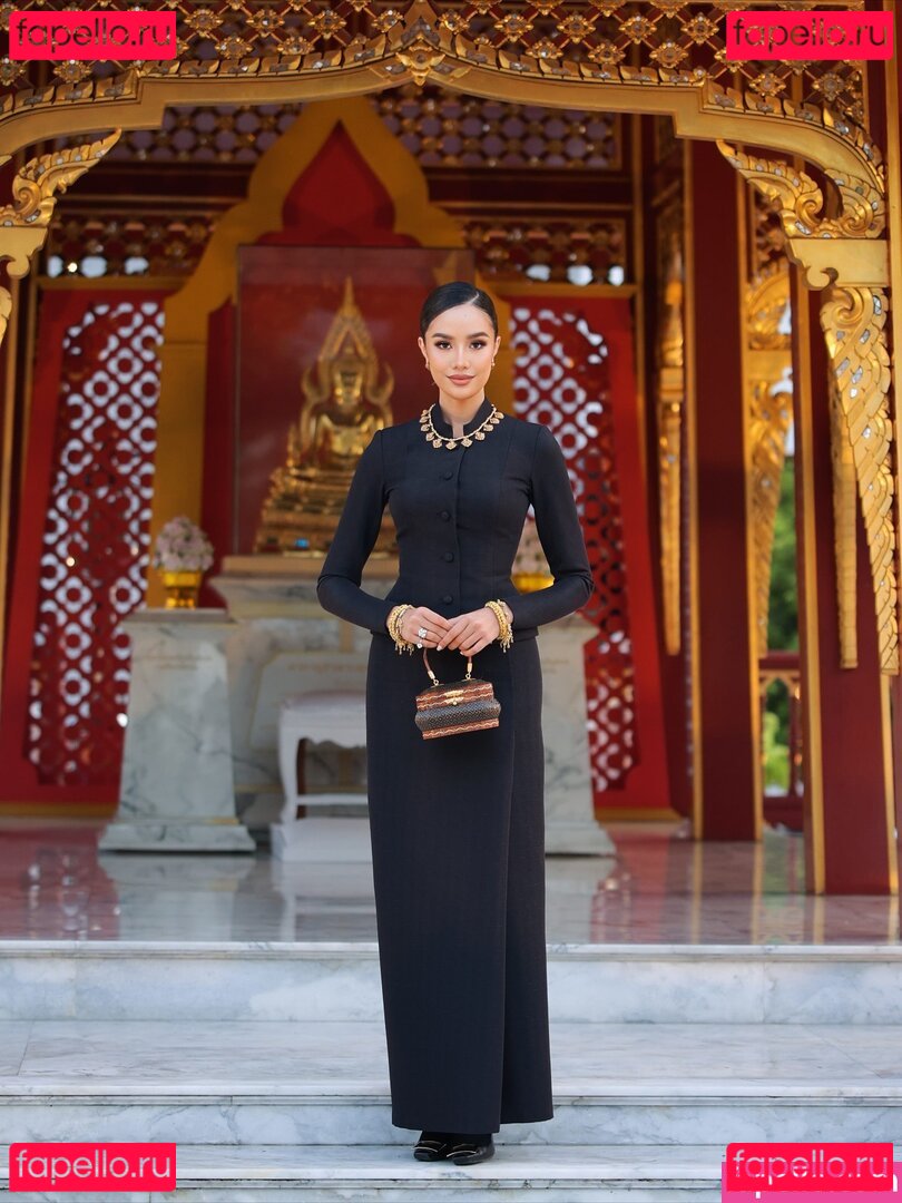 Opal Suchata / suchaaata Onlyfans Photo Gallery 