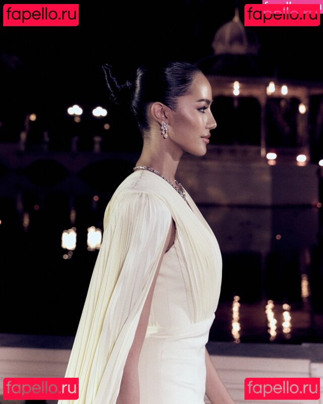 Opal Suchata / suchaaata Onlyfans Photo Gallery 