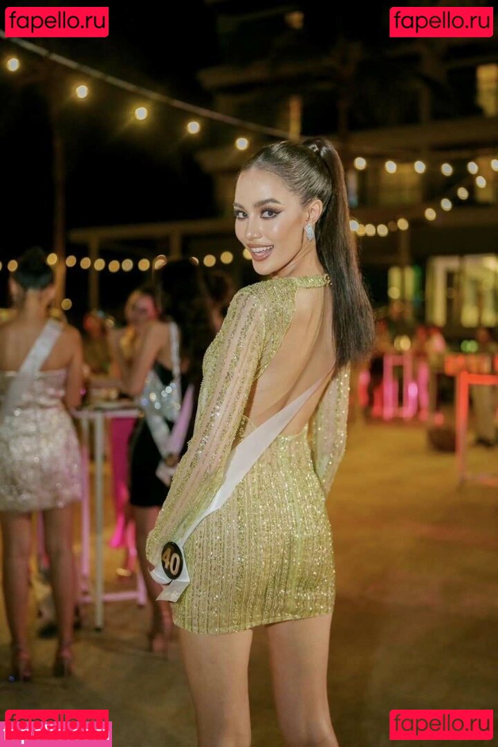 Opal Suchata / suchaaata Onlyfans Photo Gallery 