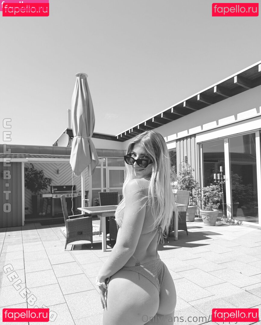 happyluna Nude Onlyfans Photo 17