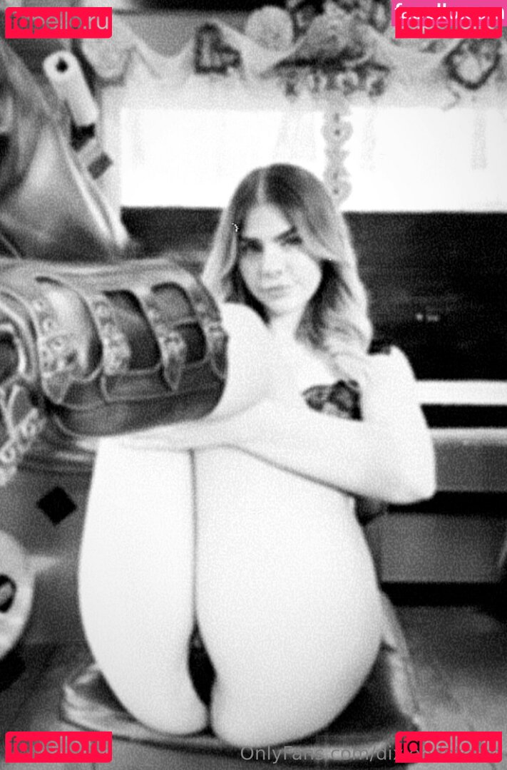 dixieedotcom Onlyfans Photo Gallery 