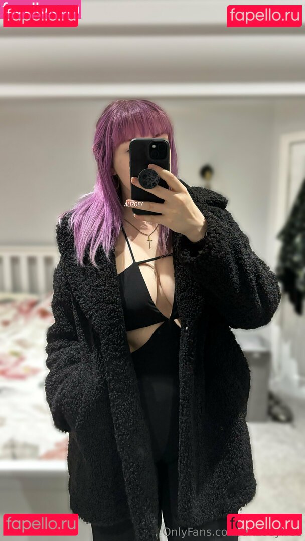 altzoeyfree Onlyfans Photo Gallery 