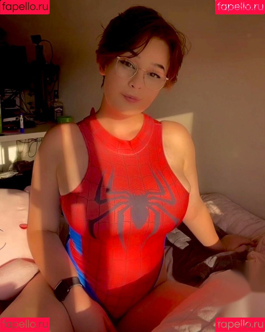 BitterBritt Onlyfans Photo Gallery 