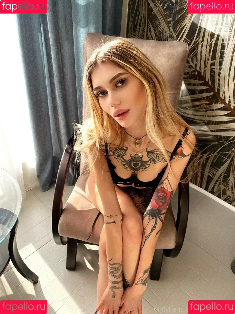 Holly Mur Onlyfans Photo Gallery 