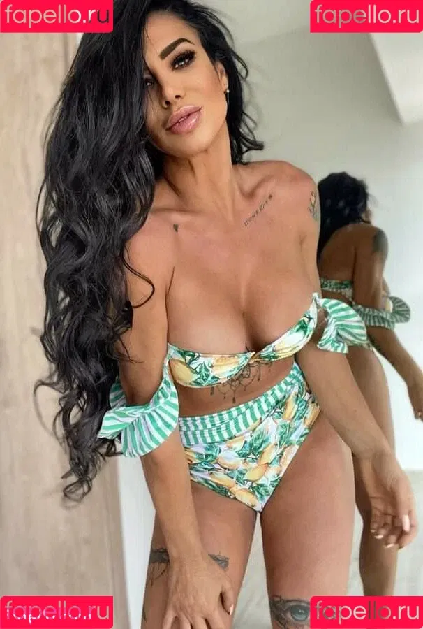 Lis Vega Onlyfans Photo Gallery 