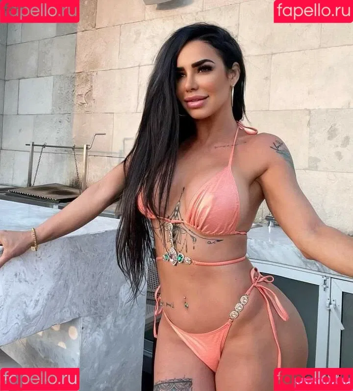 Lis Vega Onlyfans Photo Gallery 