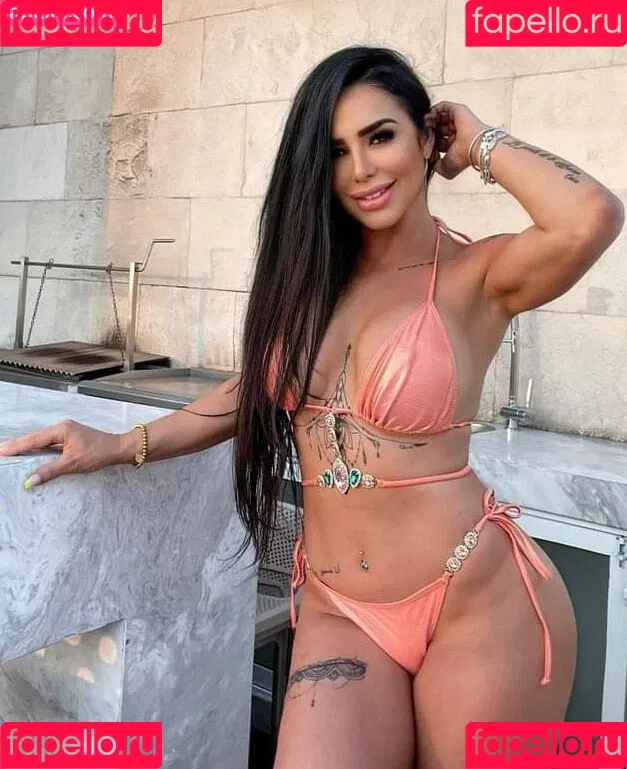 Lis Vega Onlyfans Photo Gallery 