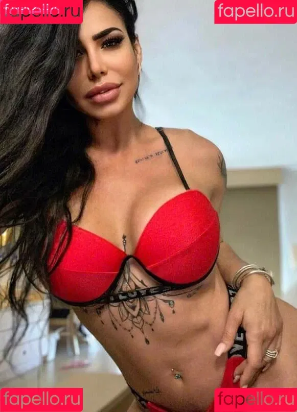Lis Vega Onlyfans Photo Gallery 