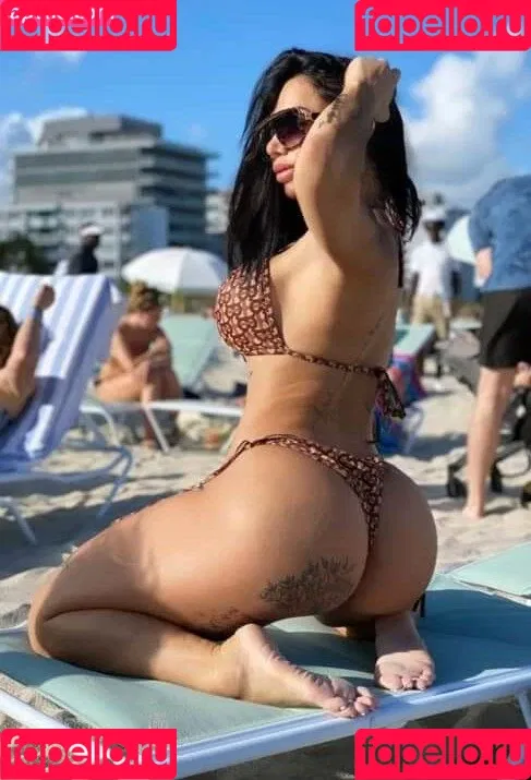 Lis Vega Onlyfans Photo Gallery 