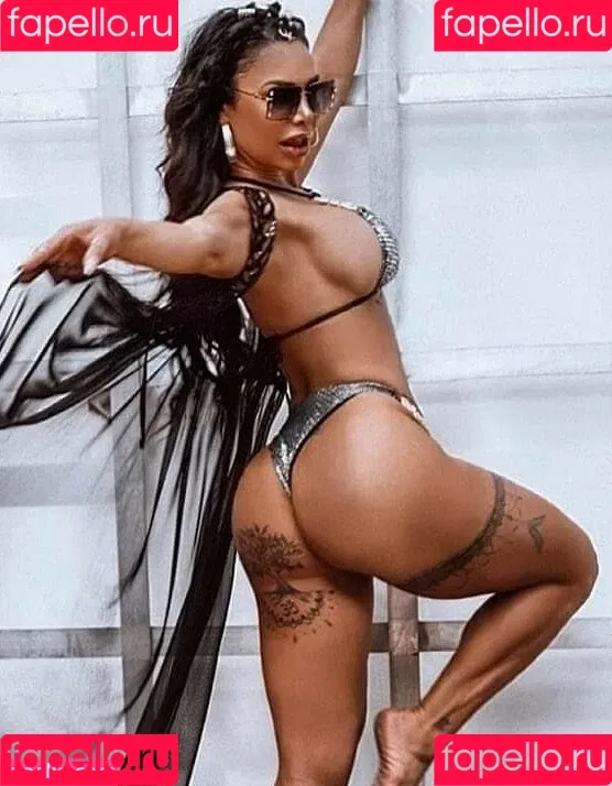 Lis Vega Onlyfans Photo Gallery 