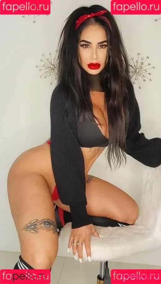 Lis Vega Onlyfans Photo Gallery 