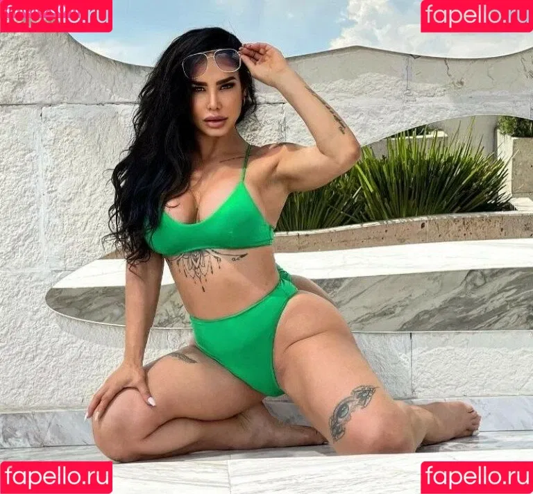 Lis Vega Onlyfans Photo Gallery 