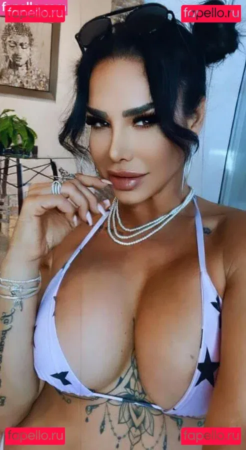 Lis Vega Onlyfans Photo Gallery 