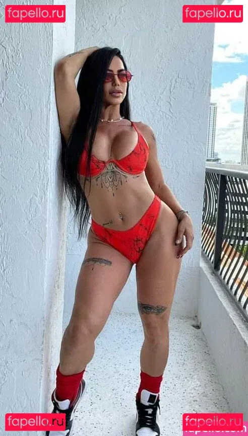 Lis Vega Onlyfans Photo Gallery 