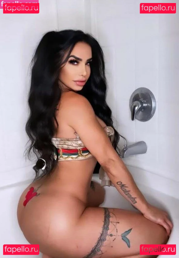 Lis Vega Onlyfans Photo Gallery 