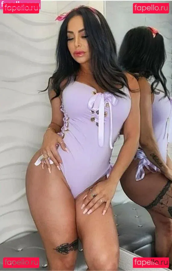 Lis Vega Onlyfans Photo Gallery 