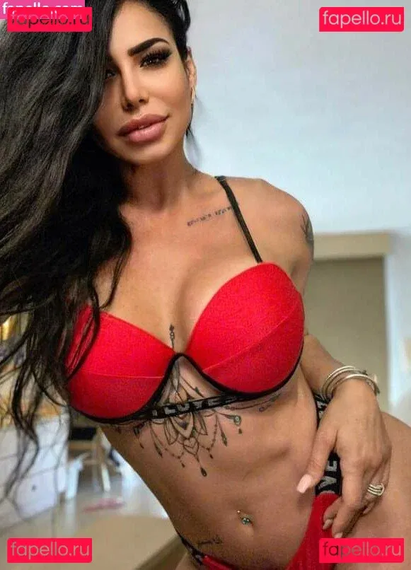 Lis Vega Onlyfans Photo Gallery 