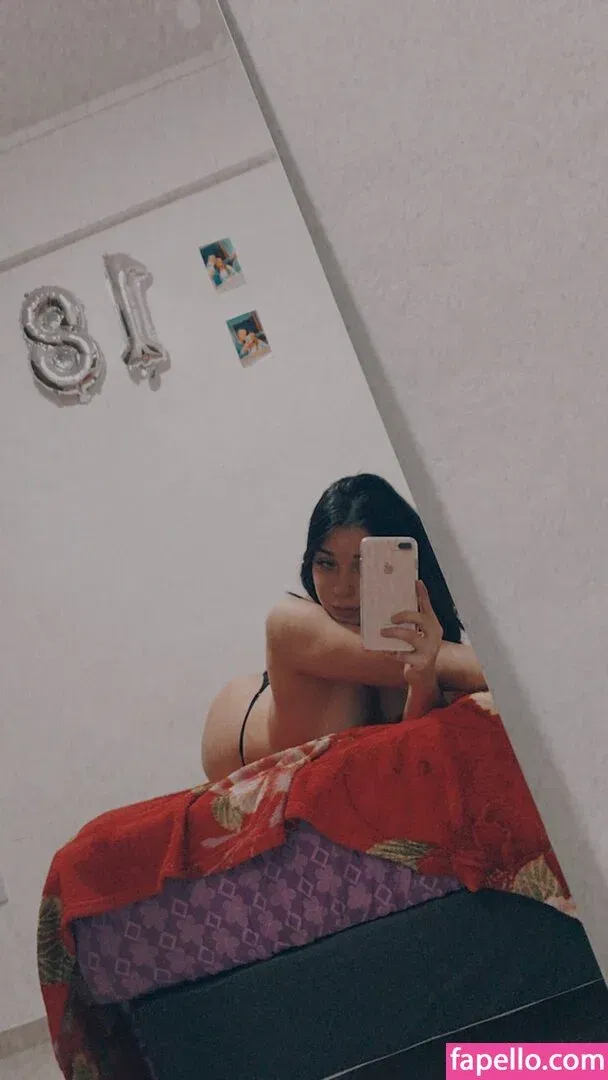 Kiaramaidi_ Onlyfans Photo Gallery 