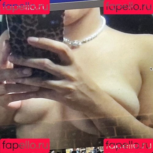 gothwaifu Onlyfans Photo Gallery 