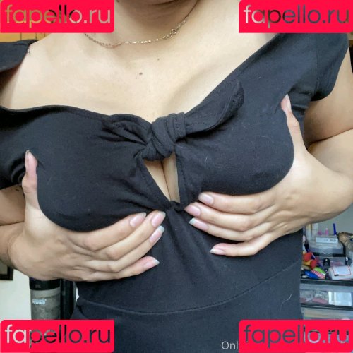 gothwaifu Onlyfans Photo Gallery 