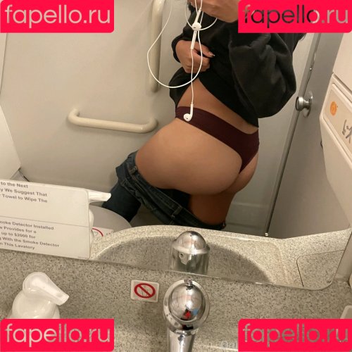 gothwaifu Onlyfans Photo Gallery 