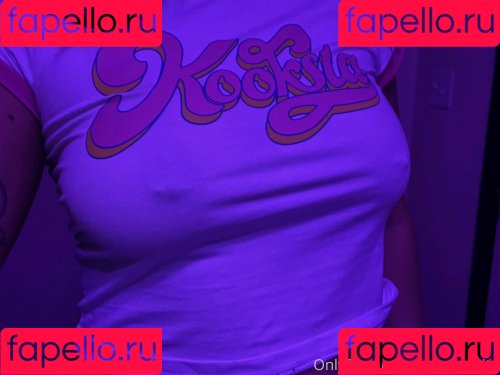 gothwaifu Onlyfans Photo Gallery 